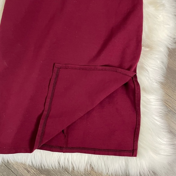 Lulus Maroon body con dress - Picture 2 of 8